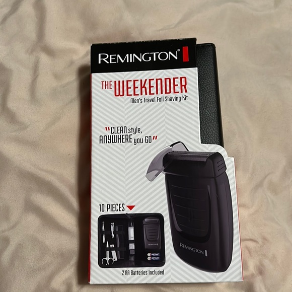 Remington Other - New in the box men’s weekend shaving set